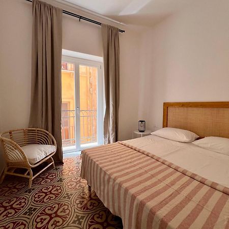 Biscottai Port Apartments Trapani Eksteriør billede